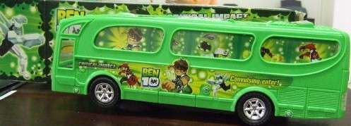 BEN 10 BUS WITH TUNE OF HIT MOVIE (BEN 10) WHEN ON! GREAT GIFT TO ANY LITTLE BEN 10 FAN