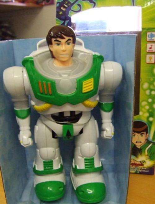 Brand NEW ben 10 ROBOT Toy - R1 NO Reserve Auction