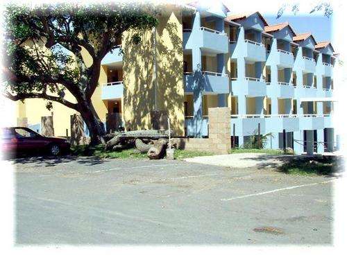 Crazzzzy  Auction - Uvongo Beach Accommodation 3 NIGHTS Out of season - K.Z.N