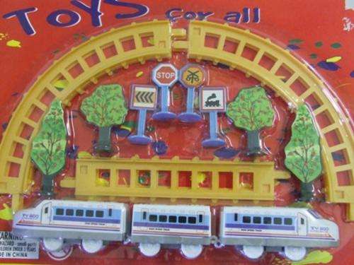 Battery operated, Train Play set and asseccories on R1 no Reserve auction.
