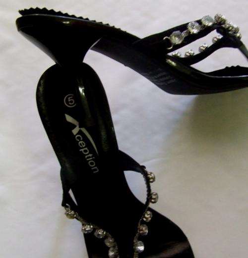 Black detailed Brand new PAIRS of Shoes on Auction! R1 NO Reserve!!!!