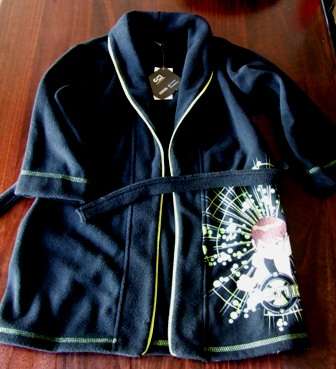 Pajama night gown BEN 10! - Brand new - R1 NO Reserve!!!