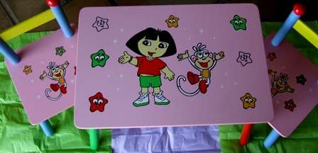 Beautifull DORA THE EXPLORER - PINK Kiddies Woodend Table and Chairs- R1 No Reserve.
