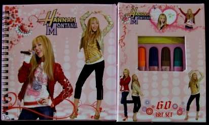 Great Value, Hannah Montana 60 Piece Art Set on R1 no reserve -  Auction!