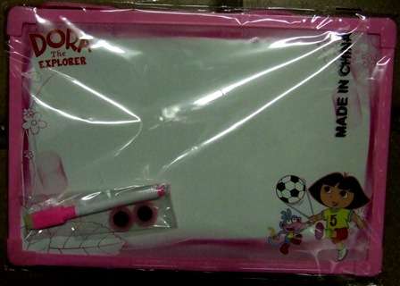 DORA The Explorer White Board with Marker - Great item No Reserve auction!