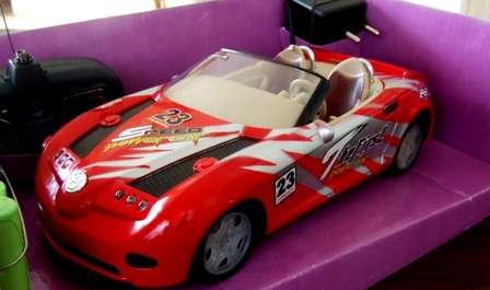Remote Control 1:18 scale car - Rechargable Batteries included - Charger included!!! Cool Gift!!!