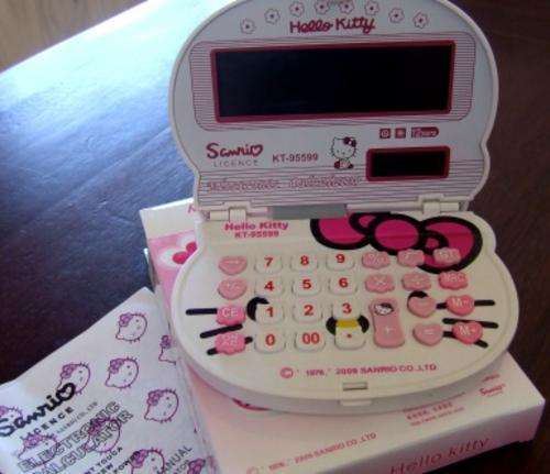 Gorgeous Hello Kitty Pocket electronic calculator - Great Gift!