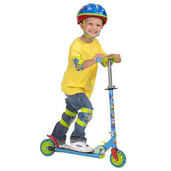 3 Wheel scooter GREAT GIFT IDEA!!! With Ben 10 Scooter Stickers!