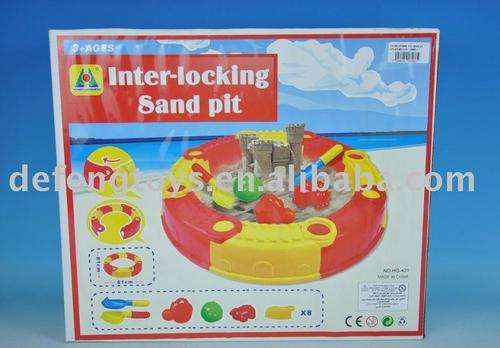 Inter-locking sandpit activity playset with asseccories- R1 No reserve auction!