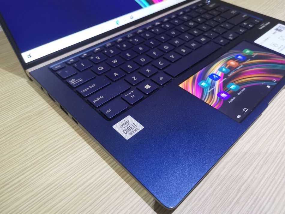 *25K RETAIL*ASUS ZENBOOK UX434 ULTRABOOK,10TH GEN QUAD I7,16GB RAM, 512GB NVME SSD,ONLY R14999