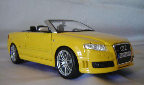 1:18 Audi RS4 - Brand New!!! FREE SHIPPING