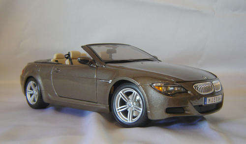 1:18 BMW M6 Cabrio - Brand New!!!