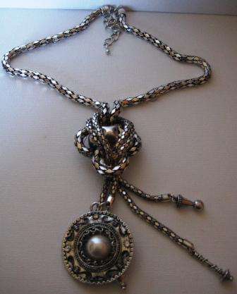 BEATEN METAL COLLECTION NECKLACE  **MEDIEVAL QUEEN**