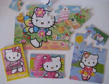 CHIPBOARD STICKER PUZZLES  **HELLO K ITTY**  SET OF 4