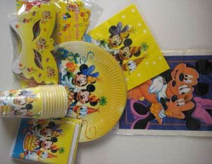 **MICKEY MOUSE**  PARTY PACK FOR 10
