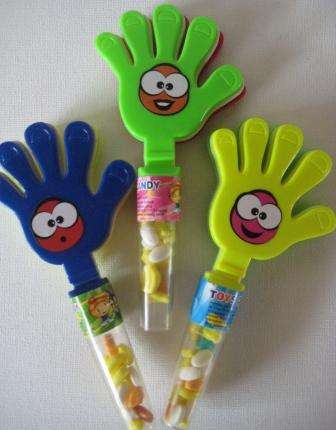 CLAPPING HANDS WITH SWEETS