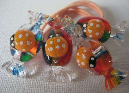 HAIR TIES **ORANGE**FAUX LADYBIRD SWEETS