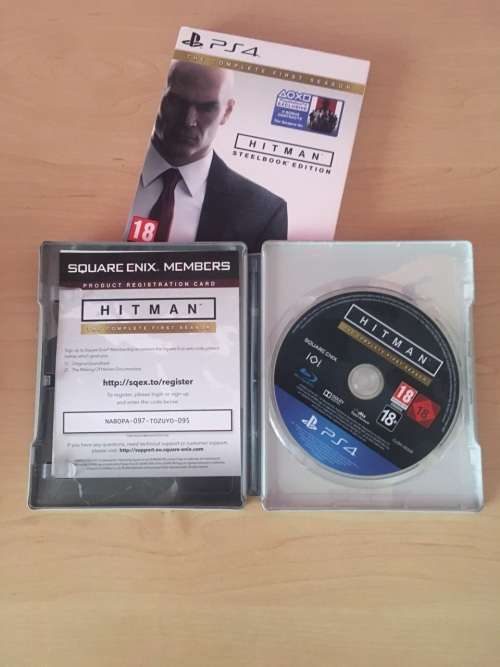 PS4 7 Games with white PS4 bluetooth headset