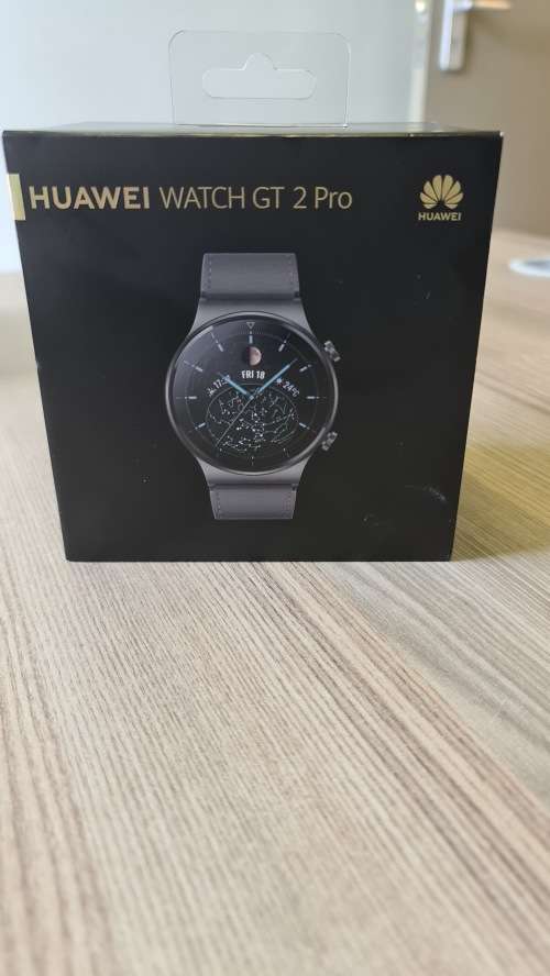 Huawei Watch GT 2 Pro and Freelace Earphones