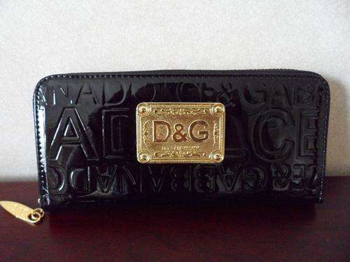 SEXY BLACK DOLCE & CABBANA WALLET!!!