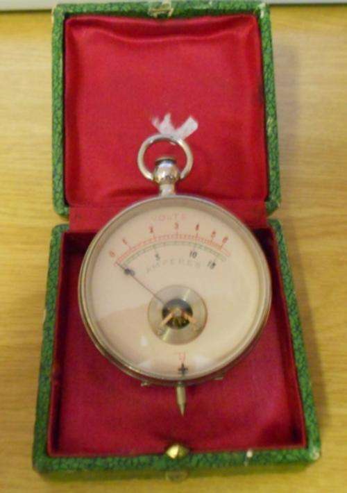 Vintage Volt/Amp Meter