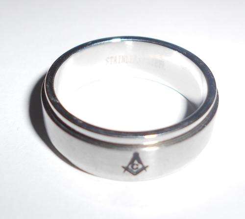 MASONIC  STAINLESS STEEL SPIN RING - SIZE 11