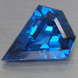 26.34 CARAT LONDON BLUE TOPAZ