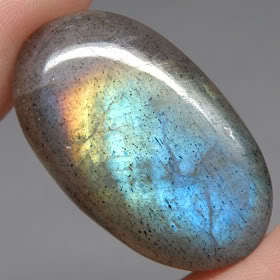 24.85 CARAT  LABRADORITE