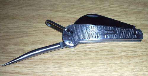 Smith & Wesson Nautical Knife with Marlin Spike
