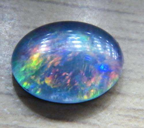 1.83 CARAT BRILLIANT COOBER PEDY OPAL TRIPLET