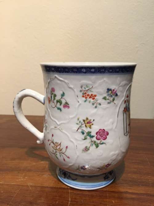 2x Hand Painted Chinese Mugs (handle broken off one mug)