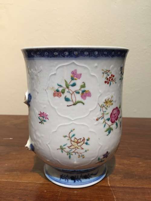 2x Hand Painted Chinese Mugs (handle broken off one mug)