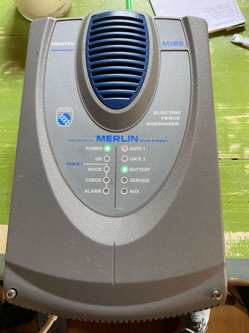 Nemtek Merlin Stealth M18S Energizer