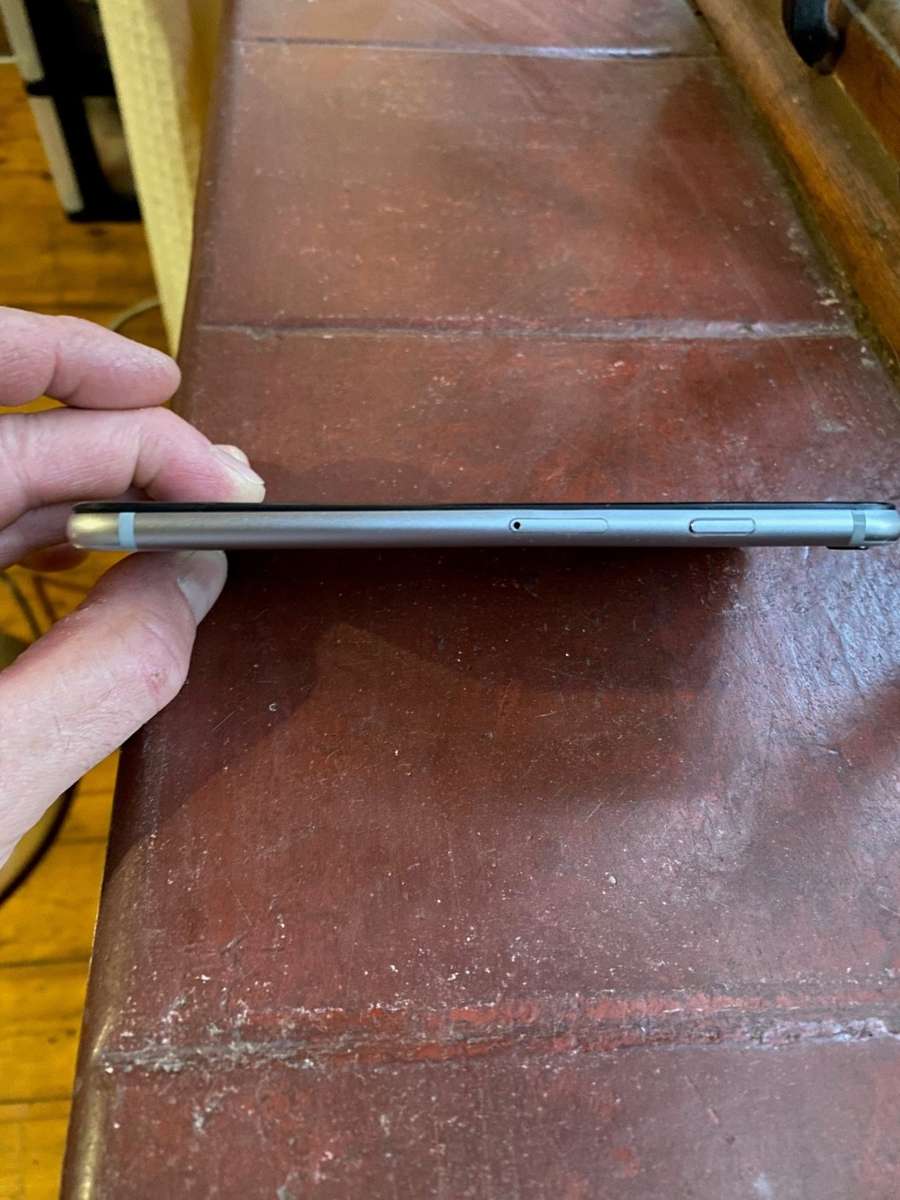 Apple Iphone 6 32GB 100% Battery