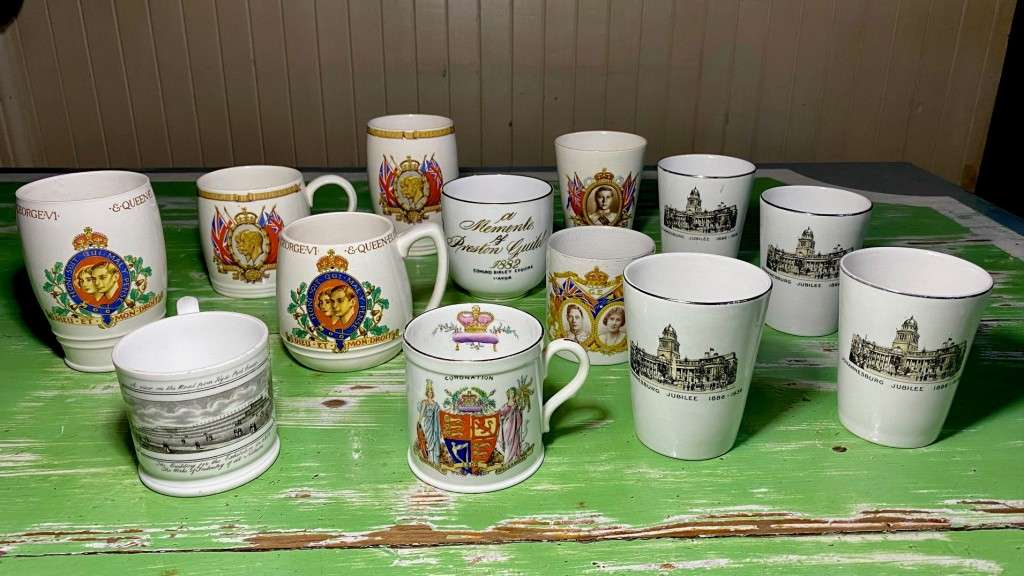 Thirteen Collectable Commemorative Mugs - All for one bid
