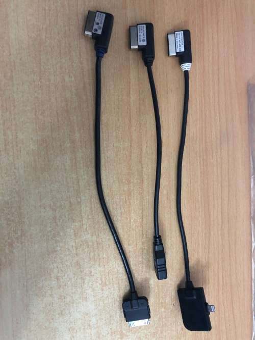 3 x VW MDI Cables - Lightning, USB and apple 30 pin