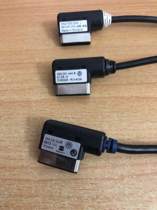 3 x VW MDI Cables - Lightning, USB and apple 30 pin