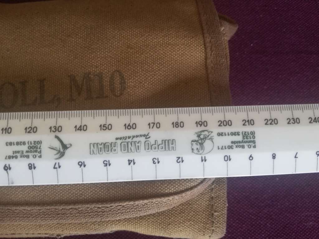 20mm cannon cleaning kit. Possibly Rhodesian. No overseas postage.