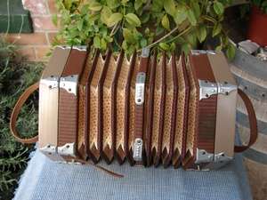 Concertina Wizard by Bastari Made in Italy