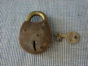 Vintage Brass Pad Lock with Key 5 Lever