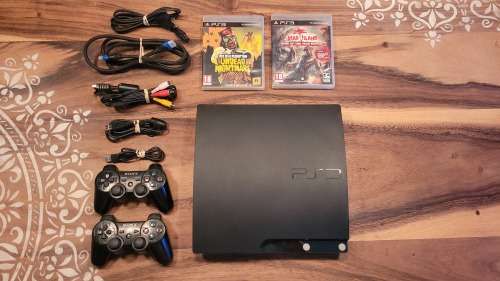 Sony Playstation 3 Slim 120GB Black + 2 Controllers + 2 Games + Cables
