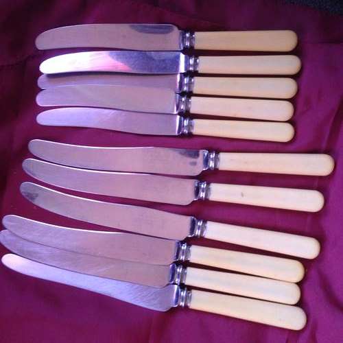 JOSEPH ROGERS CUTLERY KNIVES WITH STEEL