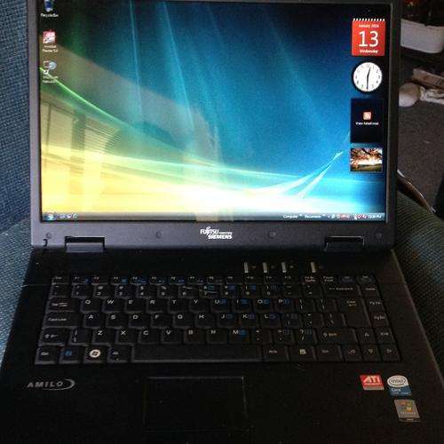 Fujitsu Siemens AMILO Li1718 Celeron M 1600 MHz 15.4 in 1024 Mb 160 Gb DVD RW