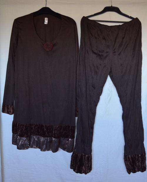 2Pce Chocolate brown set