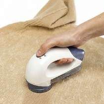 Fluff removal machine