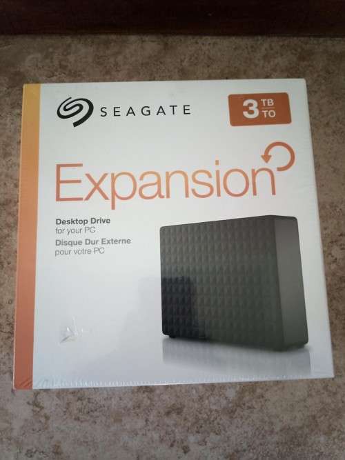 3TB Seagate Expansion Desktop Drive External 3.5 Inch- Brand New Sealed