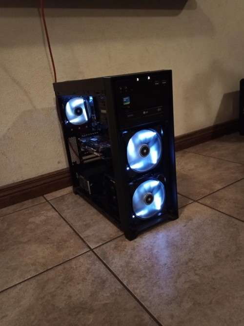 Corsair Asus ROG Gaming Desktop, Core i7 3.4GHz, 750GB HDD, Nvidia GTX 680 2GB GDDR5, Bluetooth