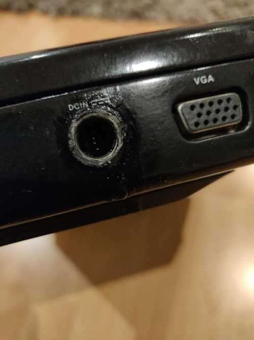 Dell Alienware M15x Gaming Laptop - FOR REPAIRS OR PARTS