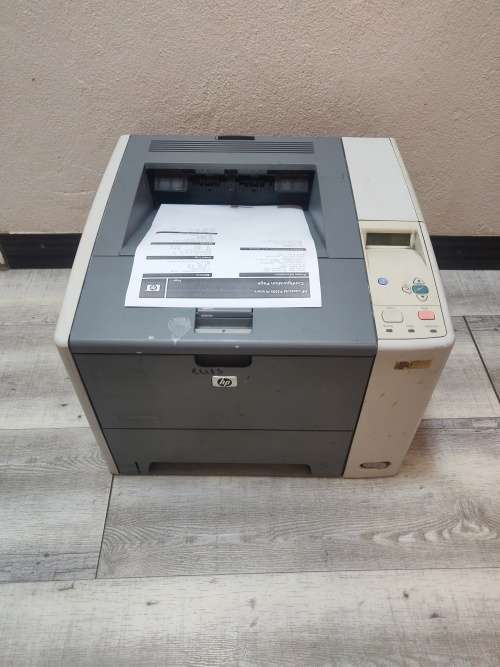HP LaserJet P3005dn Printer