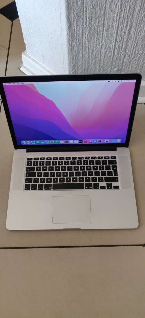 MacBook Pro 15 inch Retina 2015, Core i7, 16GB RAM, 256GB SSD